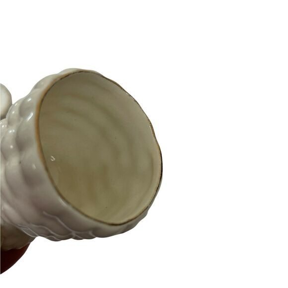 Egg Cups Vintage Japan Cream With Gold Leaves Thin Porcelain Set Of 3 2.5"x1.5" - Picture 7 of 15